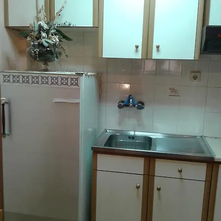 Zephyros Guest house